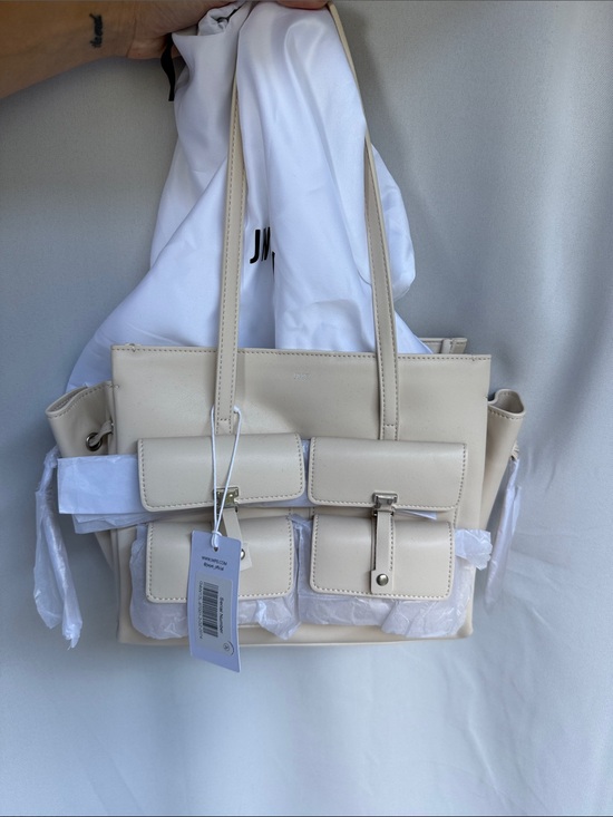JW PEI Handbags - JW PEI Cream Multi-Pocket Shoulder Tote